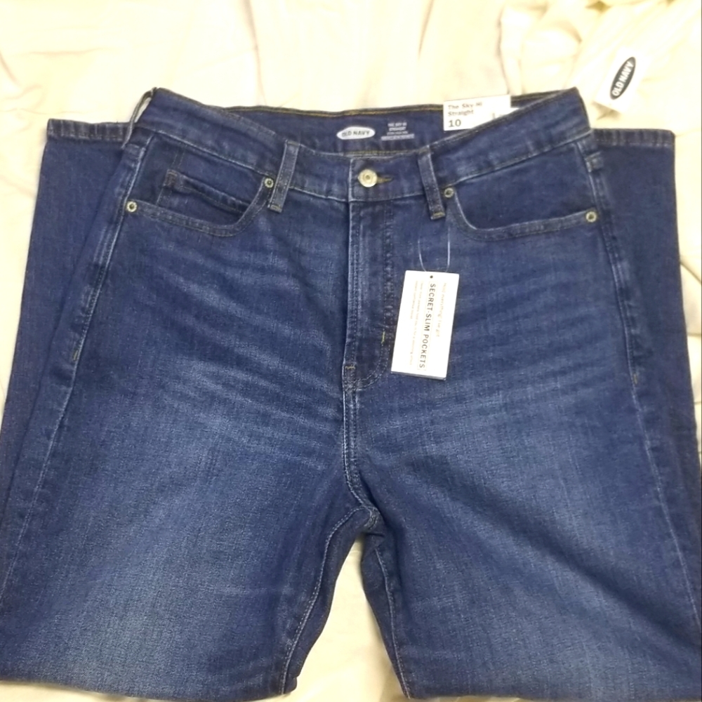 NWT Extra High Rise SkyHi Straight Jeans